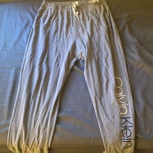 XL Calvin Klein Sweats